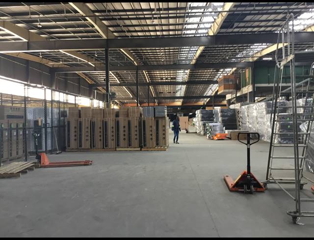 32,966M² WAREHOUSE TO LET IN ROODEKOP